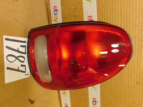 98 99 00 01 02 03 dodge durango passenger side tail light used rear lamp #1787-t