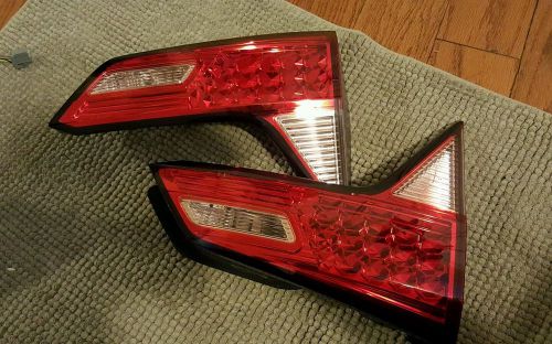 Honda hr-v 2016 oem tail light the pair