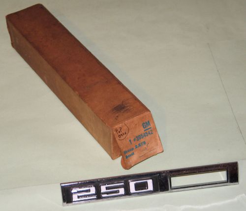 1969 chevrolet chevelle 250 nos chrome front marker bezel rh 3954542