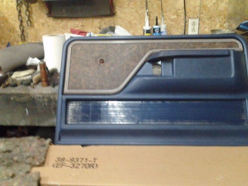 1976-1979 ford truck passenger side door panel xlt