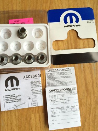 Mopar locking lug nut, wheel lock kit  82211462