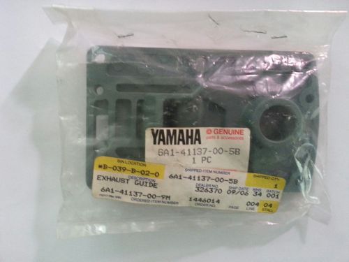 Nos new old stock genuine yamaha marine 6a1-41137-00-5b exhaust guide upper