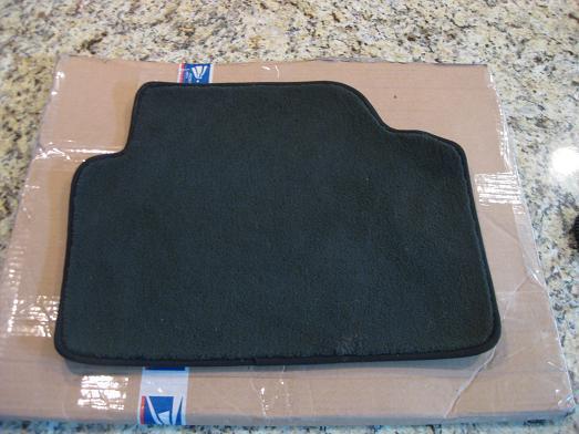 Bmw oem rear floor mat e90 3 series sedans 82112293523