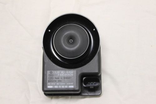 Porsche oem 03-06 cayenne anti-theft-siren 95561823701