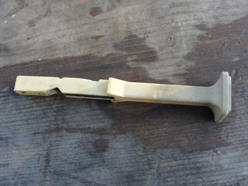 Evinrude 25 hp outboard choke lever   1973