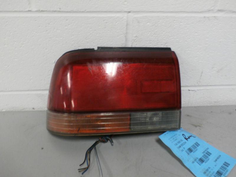 93-94 subaru legacy driver tail light