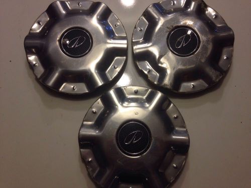 Set of three 00 olds alero center cap 9593810 polished cap 199170