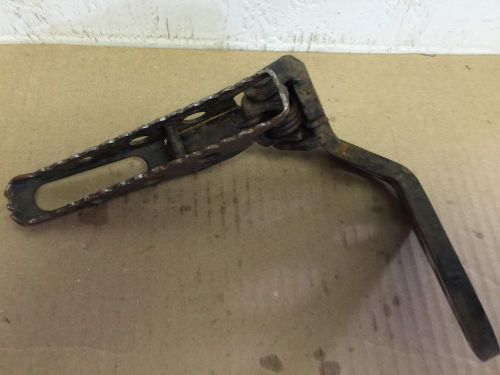 1983 honda atc 200x left foot peg