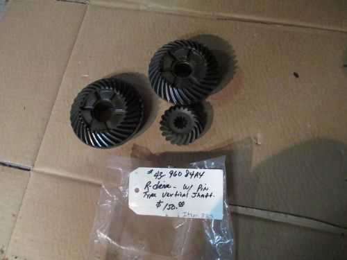 Mercruiser gear set 43-96084a4   (item 823)