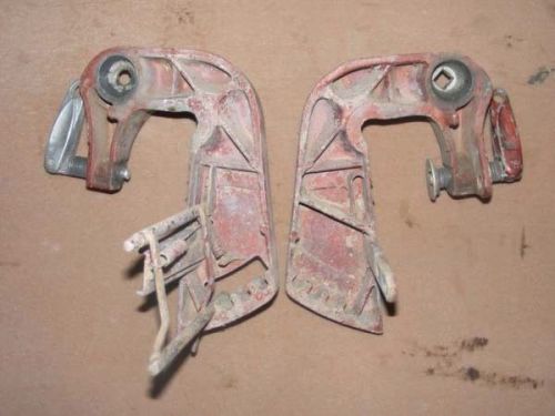 Bd1w1962 1958 johnson 18 hp fd-12 clamp bracket pn 0376283