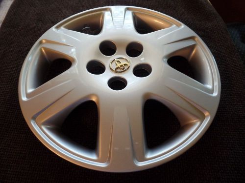 Toyota corolla hubcap wheelcover great replacement 2005-2008 retail $93 ea a17