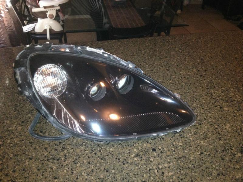 2005-2012  corvette c6 black oem passenger right headlight headlamp hid xenon