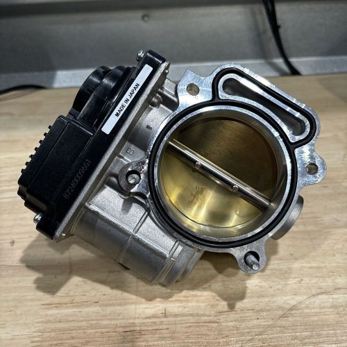 New!!! general motors genuine oem fuel injection throttle body 12607894 valve