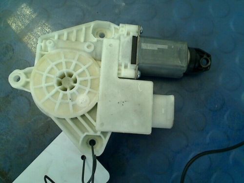 Bmw 5 series touring (g31) 2017 right rear window regulator motor 7455084-