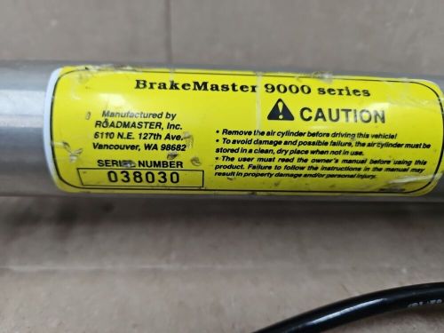 Roadmaster inc 9000brakemaster towed vehicle brake control. air brakes. 