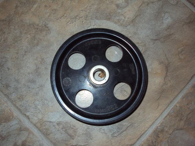 Chrysler power steering pump pulley part # 53030962