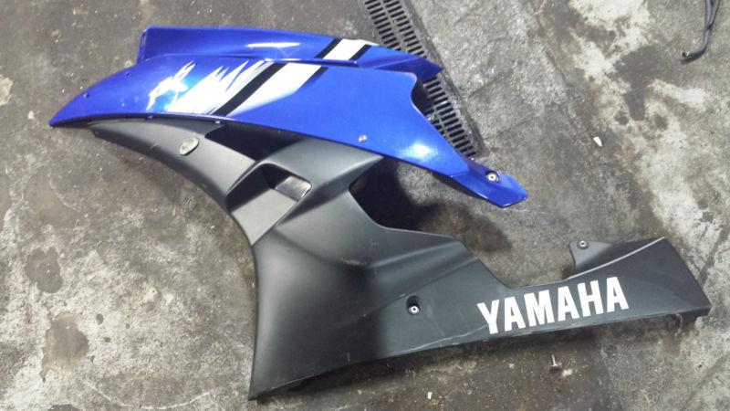 06 07 yamaha yzf r6 r6r r6v left side lower mid fairing plastic cover oem blue