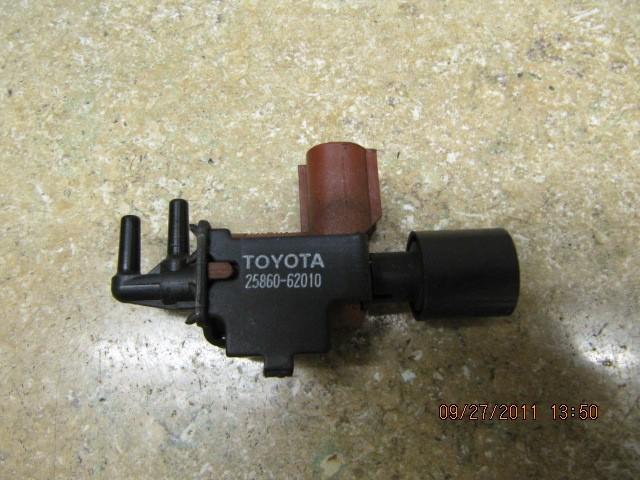 Toyota vsv sensor 25860-62010 4runner avalon solara 5