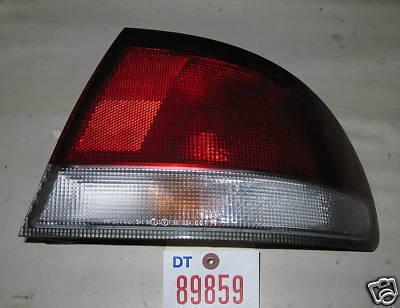 Mazda 93-97 626 tail light/lamp right/outer 1993 1994 1995 1996 1997