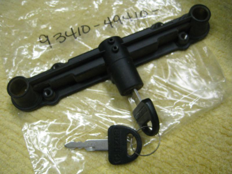 Suzuki gs1100 travel trunk lock and keys nos!