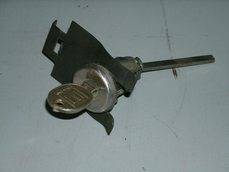 1979 pontiac firebird trunk lock set assembly with key