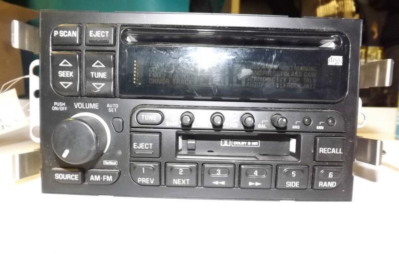 2001 buick lasabre am fm cd cassette 09389324 oem