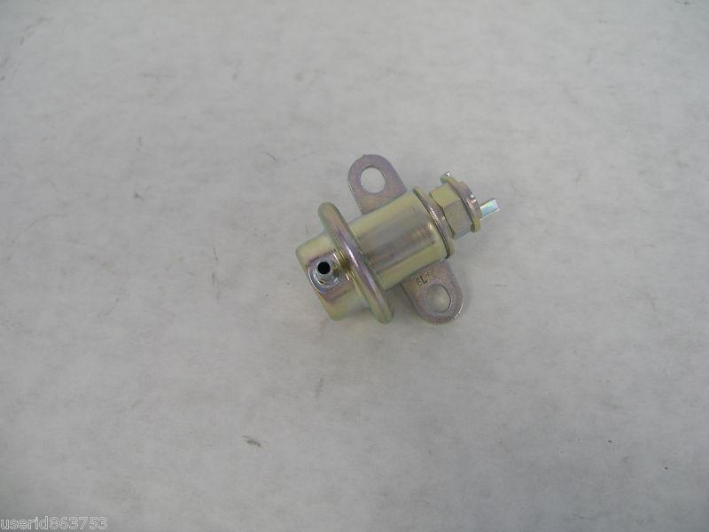 Toyota subra  toyota  cressida fuel pressure regulator 23280-74030