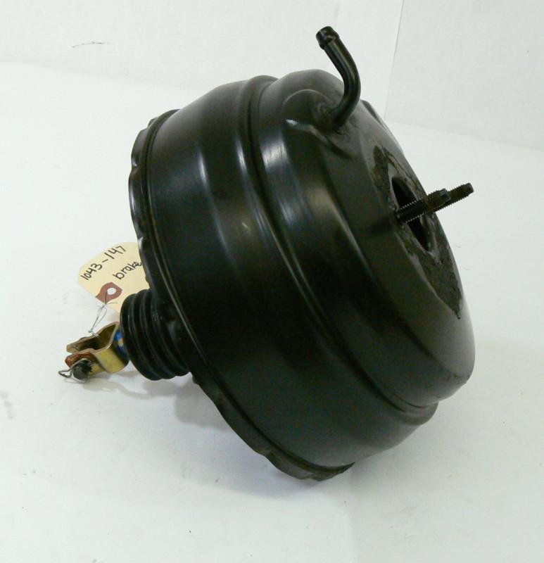 99-04 suzuki vitara chevy tracker brake booster -oem