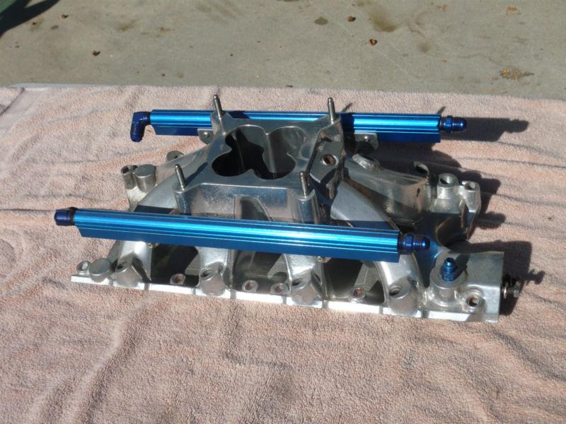 Funnel web manifold for ford 5 liter, set up for efi