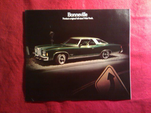 1974 pontiac bonneville sales dealer brochure