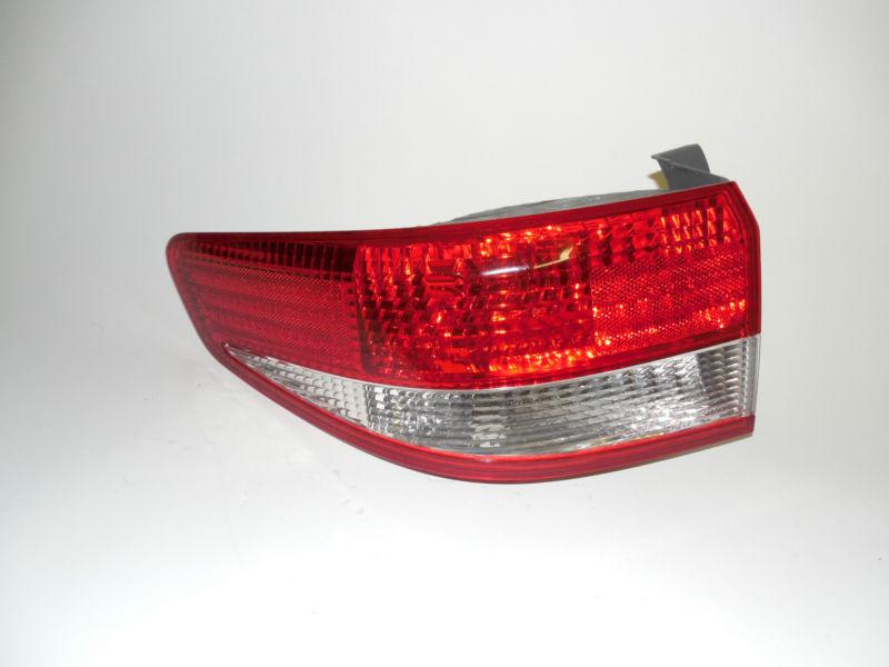 03 04 honda accord sedan oem left tail light nice!