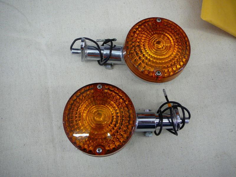 Yamaha turn signal set oem in very good condition removed from new bike