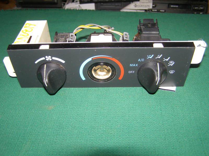 1997 1998 1999 chevy camaro ac climate control oem  w/o rear defroster