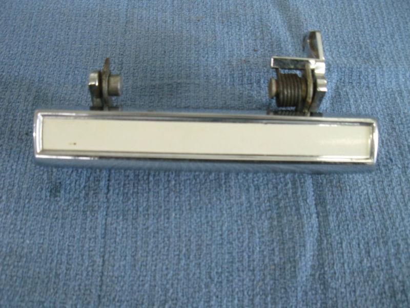 1970's chevy elcamino monte carlo impala lh outside door handle   1013