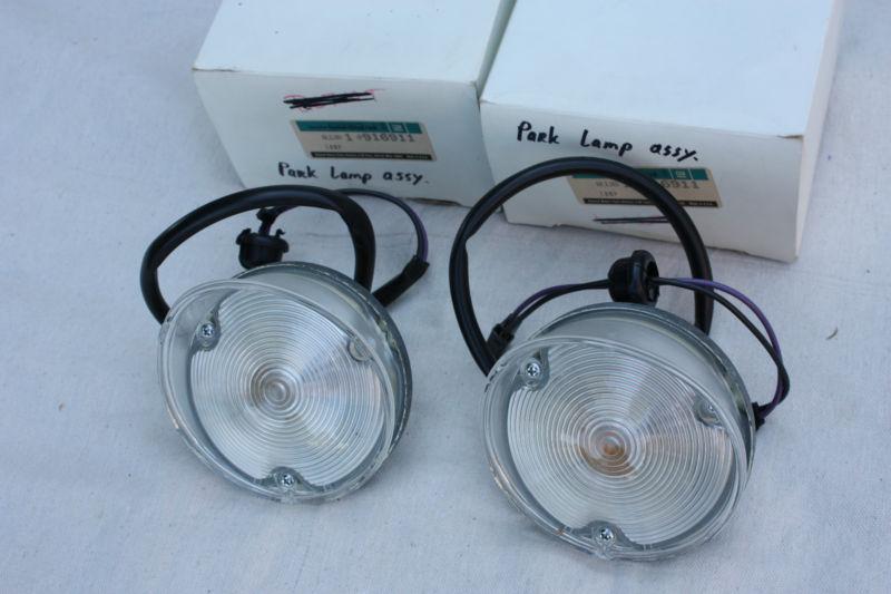 Vintage rare 1969 camaro nos orig. gm parking lamp assy. (pair) #916911