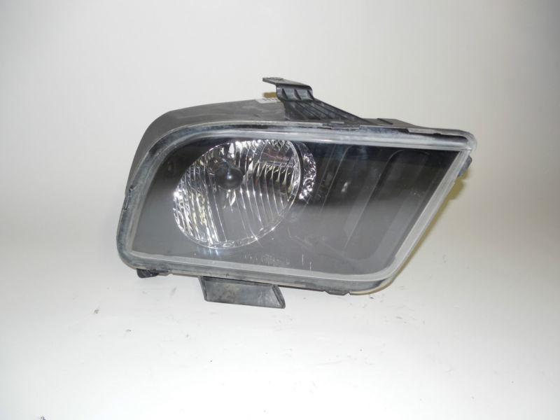 05 06 07 08 09 ford mustang oem right halogen headlight nice!