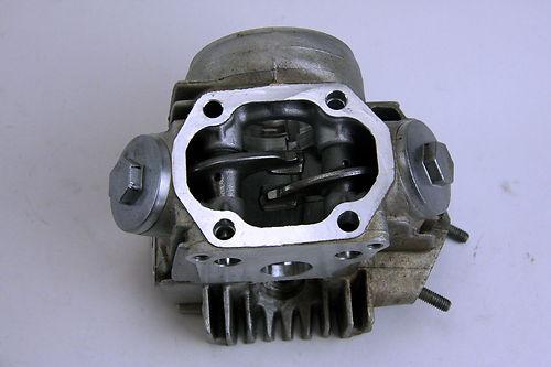 Engine cylinder head 2004 honda crf70f crf 70f with valves oem