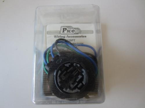 Pico 5429pt stop tail turn park socket gm 89-93 new