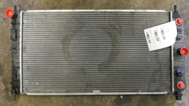 Radiator 2006-2010 pontiac g6 3.5l 1244166