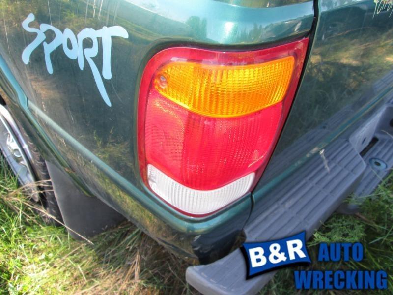 Left taillight for 98 99 ford ranger ~ amber red white 4934787