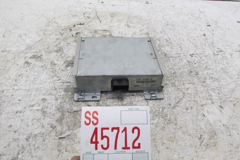 1994 lincoln town car stereo radio controller amp oem  10083