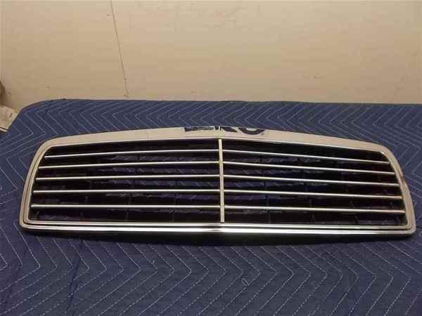 1998 mercedes e-class grille front oem lkq