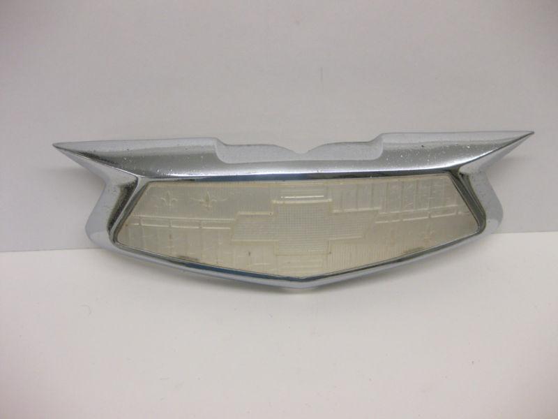 1954 53 chevrolet hood emblem oem trim   cool car art 2