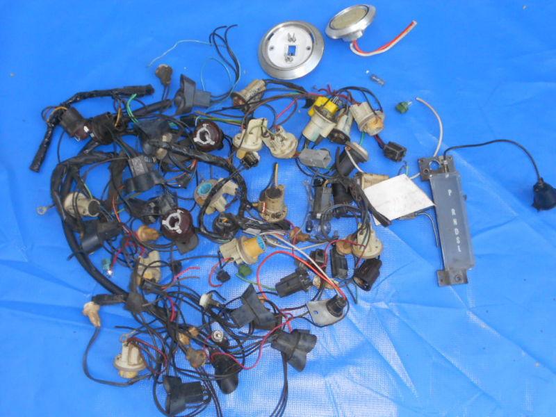 Large lot of misl auto light socket wire harness pig tail gm ford