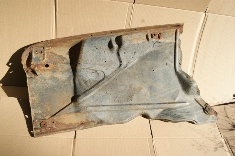 1958-1959 chevy & gmc truck inner fender (left)