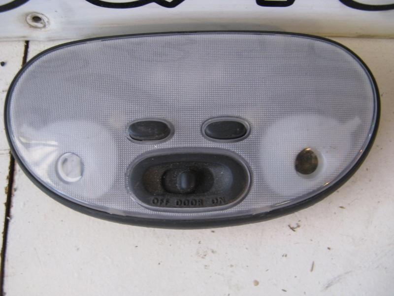 04 05 06 pontiac gto interior overhead dome reading light lamp