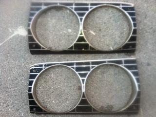 1967 ford thunderbird - front headlight bezels