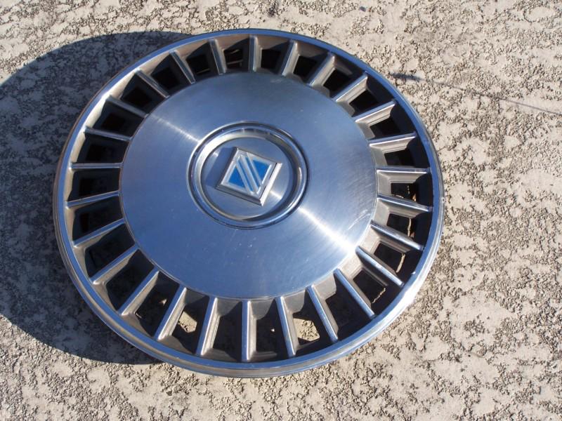 1983-84 buick regal 14" hubcap