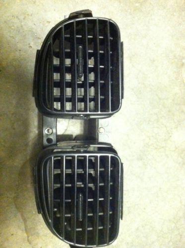 99 00 01 hyundai sonata climate ac heater vents oem