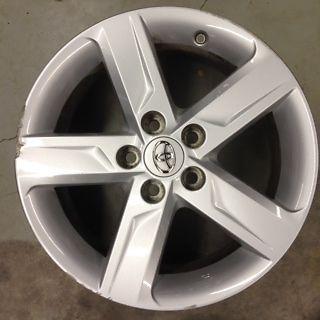 Used 17" toyota camry (2012-2013) factory/oem wheel #69604